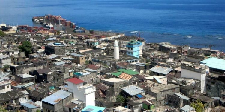 Les Comores: un monastère néocolonial oublié d’Afrique