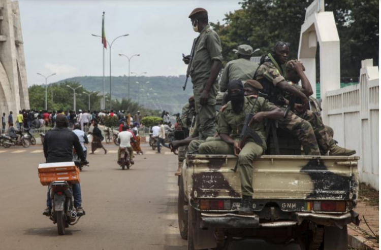 Mali : La fin de la politique ou l’instauration d’un régime militaro-civil ?