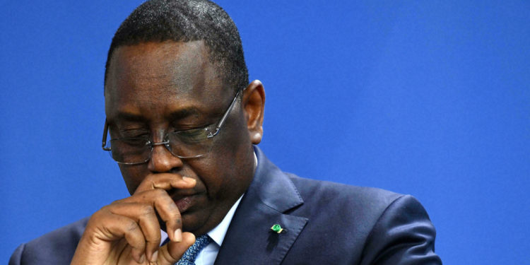 Passeports diplomatiques et visas : « vieux » trafic, vieux combat de Macky Sall