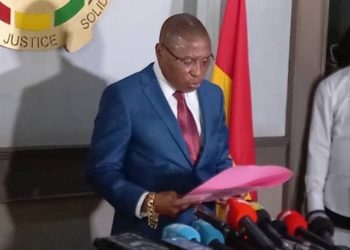 Guinée : le grand dilemme de Moussa Dadis Camara