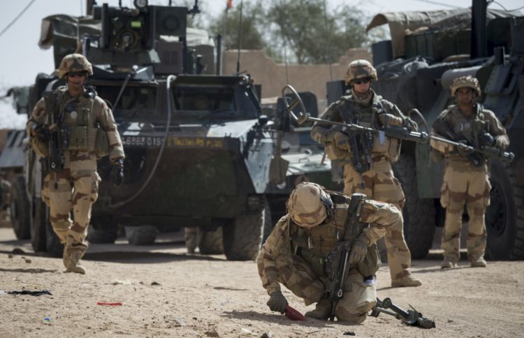 Barkhane : l’opposition parlementaire française demande des explications