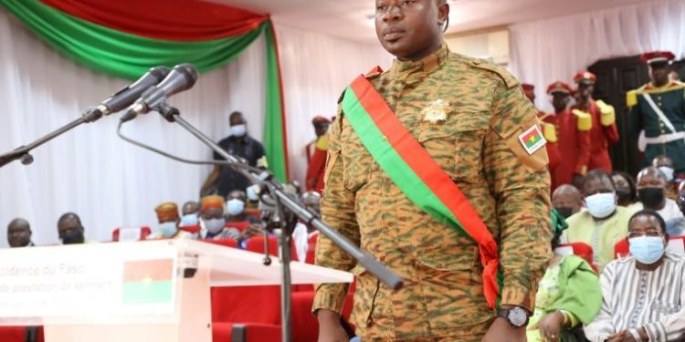 Burkina Faso : les grands défis se précisent pour le Lieutenant-colonel Damiba