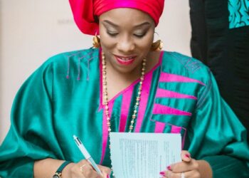 Culture : Pour Mame Diarra Diop (écrivaine), « La jeunesse africaine a besoin de perspectives »