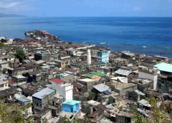 Les Comores: un monastère néocolonial oublié d’Afrique