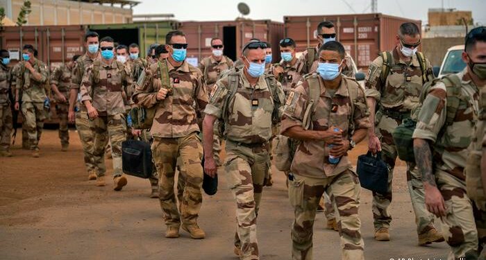 Burkina – Nadoum Coulibaly : « C&rsquo;est un leurre de penser que le départ de la France du Sahel mettra fin aux malheurs des populations sahéliennes »