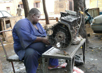 Mali : le secteur de la mécanique de rue participe à l’absorption de l’extrême pauvreté
