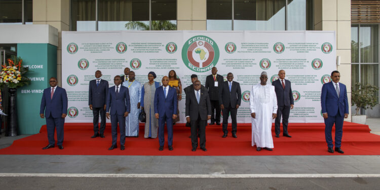 Mali-Guinée-Burkina : que vaut le sommet de la CEDEAO ?