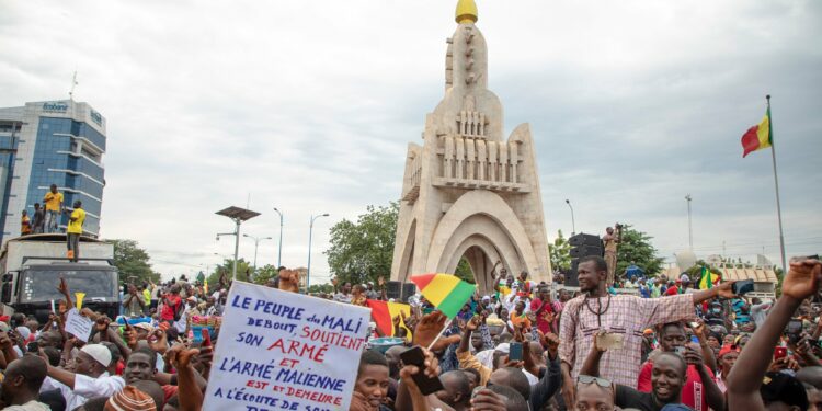 MALI : UN « CHEVAL QUI A MAL A UNE PATTE »