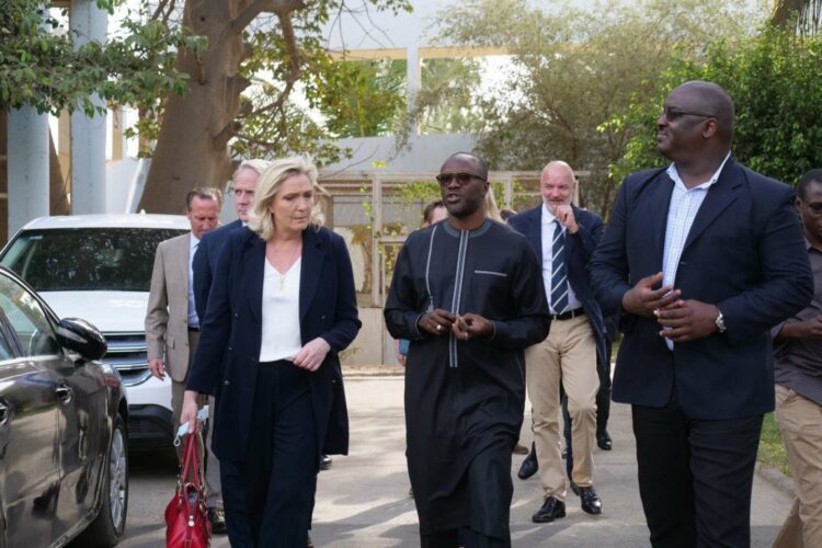 SÉNÉGAL-FRANCE : UNE AMITIÉ DANGEREUSE ENTRE MACKY SALL ET MARINE LE PEN : UN TÊTE-À-TÊTE EN CATIMINI ENTRE MACKY SALL ET MARINE LE PEN