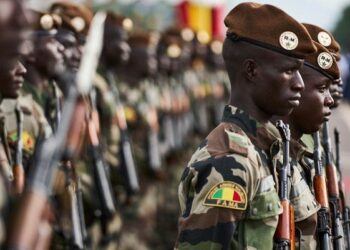 Mali : faut-il envoyer au front tous les officiers supérieurs ?