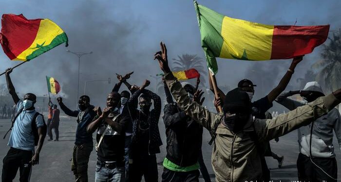 Afrique : des démocraties en panne !