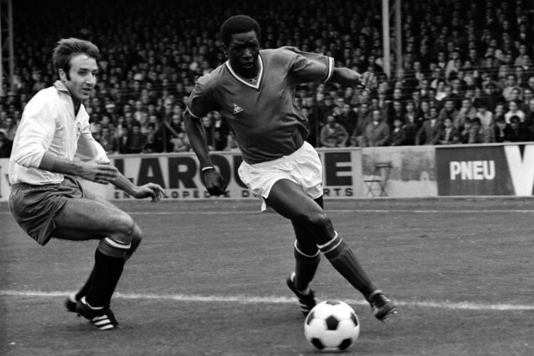 Sport : Salif Keita, la légende malienne du Football