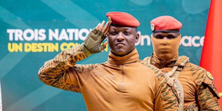 AES : Le capitaine Ibrahim Traoré aux commandes de la confédération