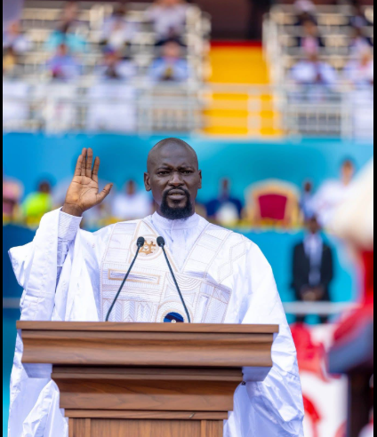 Guinée : Mamadi Doumbouya s’assume et s’impose dans le jeu ouest-africain