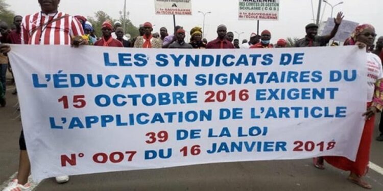 Retrait du préavis de grève de la Synergie : une décision stratégique et un hommage solennel au Général Sadio Camara